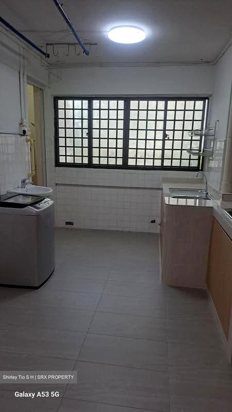 Blk 102 Jurong East Ville (Jurong East), HDB 3 Rooms #627024031